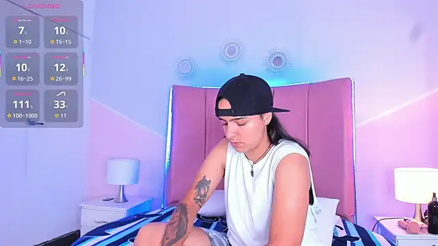 Liiam smith  online show from 20, 9, 2025