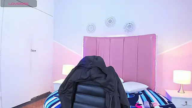 Liiam smith  online show from 20, 10, 2025