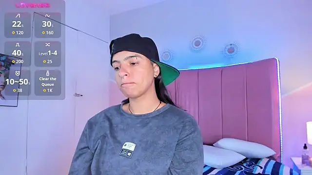 Liiam smith  online show from 12, 10, 2025