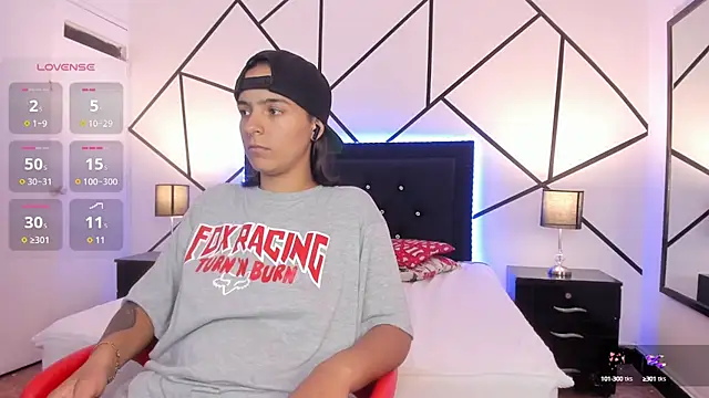 Liiam smith  online show from 18, 3, 2025