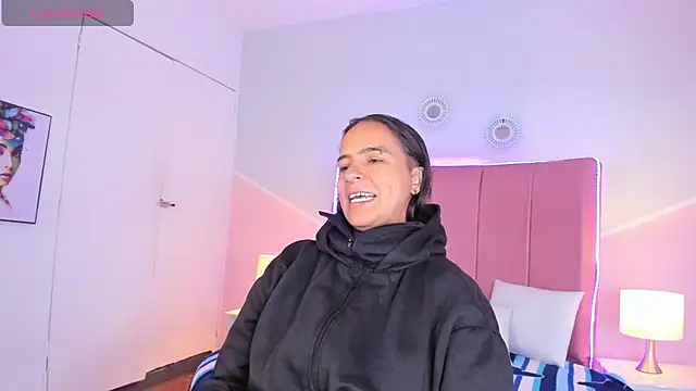 Liiam smith  online show from 14, 10, 2025