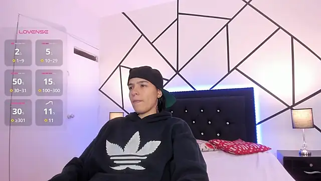 Liiam smith  online show from 12, 3, 2025