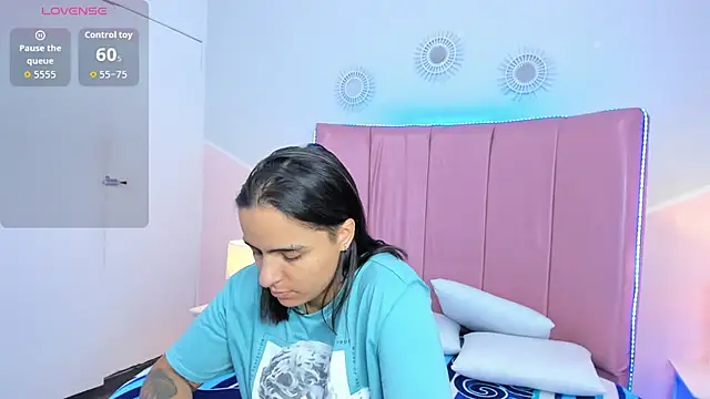 Liiam smith  online show from 29, 11, 2025