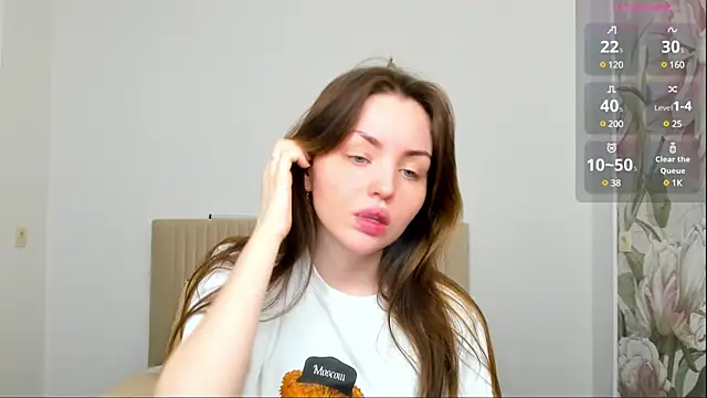 Snapshot of Lora_Rosee chatting on 6, 3, 2025 Lora Rosee online show from 6, 3, 2025