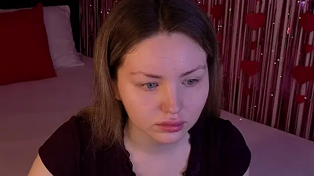 Lora Rosee online show from 29, 5, 2026