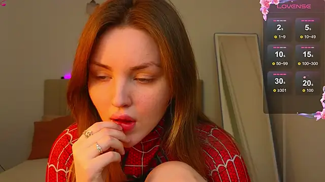 Snapshot of Lora_Rosee chatting on 13, 9, 2025 Lora Rosee online show from 13, 9, 2025