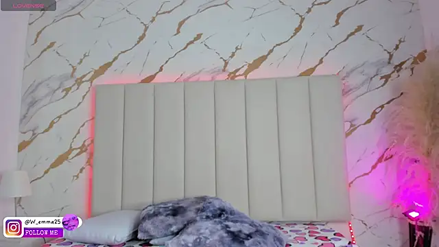  Emma whiitee  online show from 10, 1, 2026