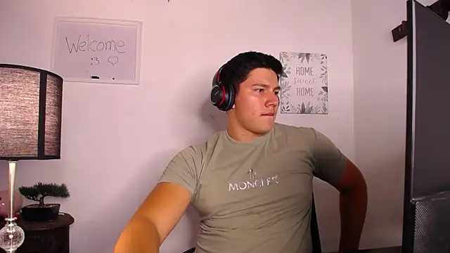 JamesCr  online show from 8, 10, 2025