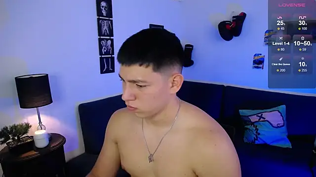 JamesCr  online show from 22, 4, 2026