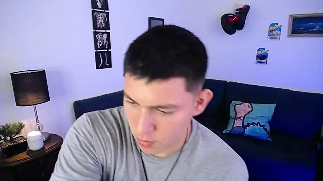 JamesCr  online show from 25, 4, 2026