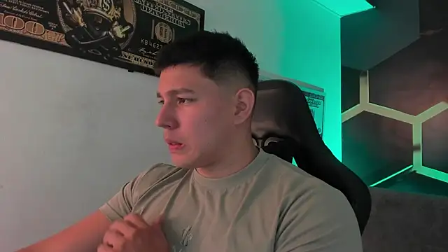 JamesCr  online show from 10, 9, 2025