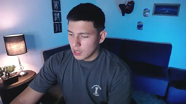 JamesCr  online show from 7, 4, 2026