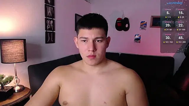 Snapshot of JamesCr_ chatting on 19, 2, 2026 JamesCr online show from 19, 2, 2026