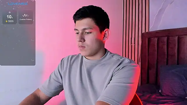 JamesCr  online show from 13, 3, 2025