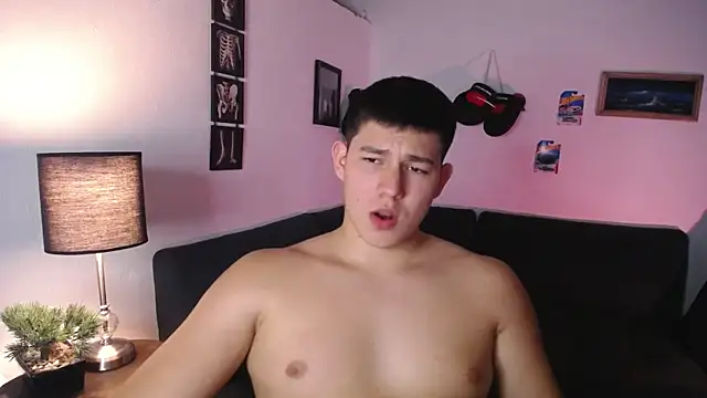 Snapshot of JamesCr_ chatting on 24, 2, 2026 JamesCr online show from 24, 2, 2026