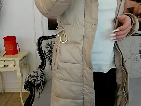 NicoleKatee online show from 20, 2, 2025