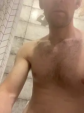 Snapshot of LynnAhNight chatting on 28, 10, 2025 LynnAhNight online show from 28, 10, 2025