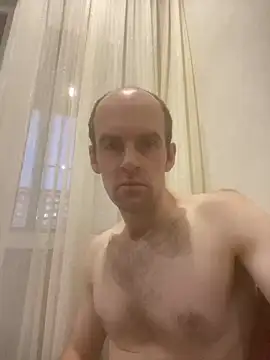 Snapshot of LynnAhNight chatting on 1, 10, 2025 LynnAhNight online show from 1, 10, 2025