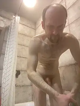 LynnAhNight online show from 10, 3, 2026