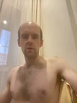 Snapshot of LynnAhNight chatting on 24, 9, 2025 LynnAhNight online show from 24, 9, 2025