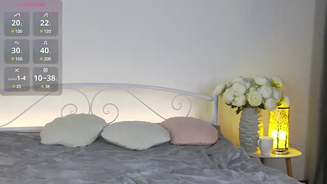 Maytaai online show from 5, 3, 2025