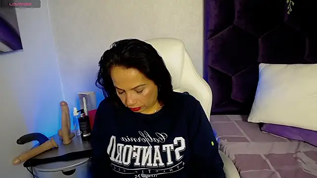 Snapshot of GochitaWild chatting on 19, 11, 2025 GochitaWild online show from 19, 11, 2025