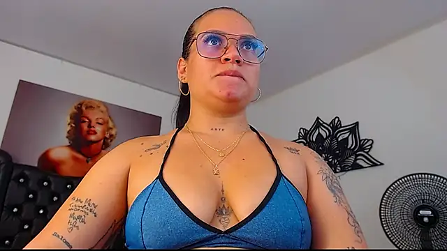 Taliana36 online show from 12, 11, 2025