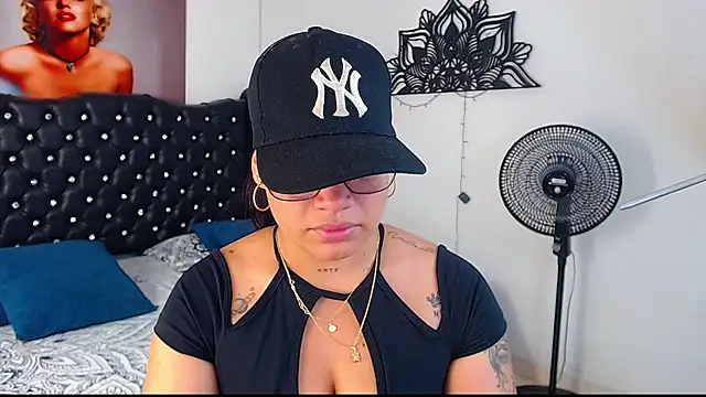 Taliana36 online show from 25, 11, 2025