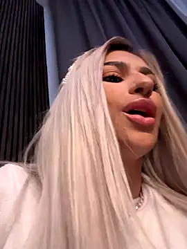 KarlaBart online show from 4, 10, 2025