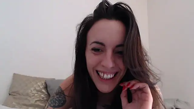 Lenaelle31000 online show from 18, 2, 2025