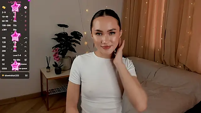 ElwineDevon online show from 23, 2, 2025