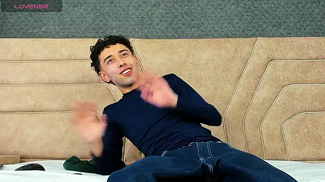 Snapshot of erickblaze_wm chatting on 20, 2, 2025 erickblaze wm online show from 20, 2, 2025