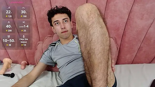 Snapshot of erickblaze_wm chatting on 11, 2, 2025 erickblaze wm online show from 11, 2, 2025