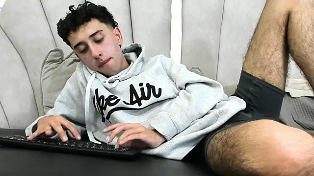 Snapshot of erickblaze_wm chatting on 18, 2, 2025 erickblaze wm online show from 18, 2, 2025