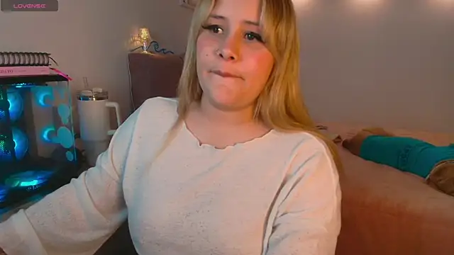 KitCatxx online show from 2, 4, 2026