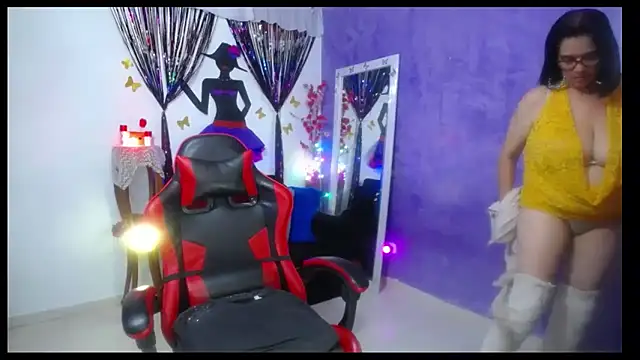 sarasmith3 online show from 7, 3, 2026