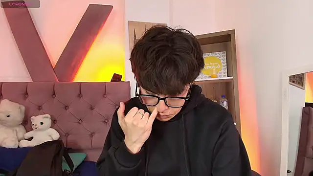 PepperTwink online show from 16, 3, 2026