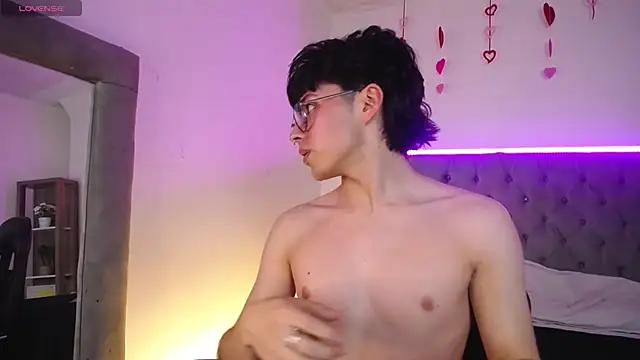 PepperTwink online show from 20, 9, 2025