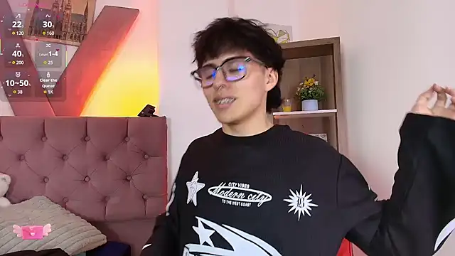 PepperTwink online show from 24, 2, 2026