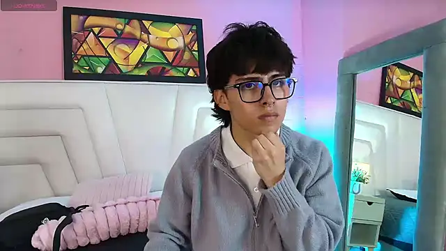 PepperTwink online show from 11, 3, 2026