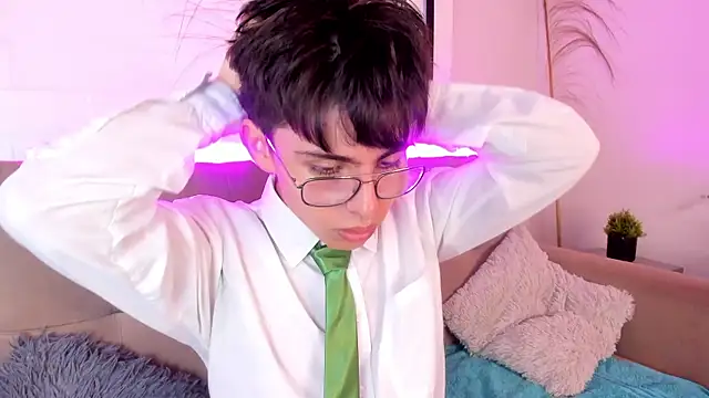 PepperTwink online show from 17, 3, 2025