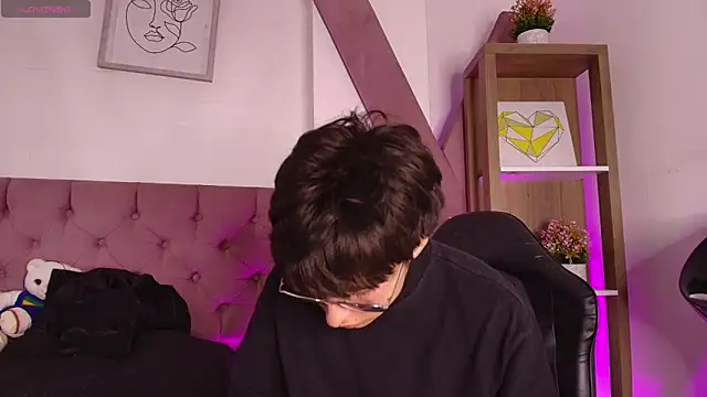 PepperTwink online show from 7, 11, 2025