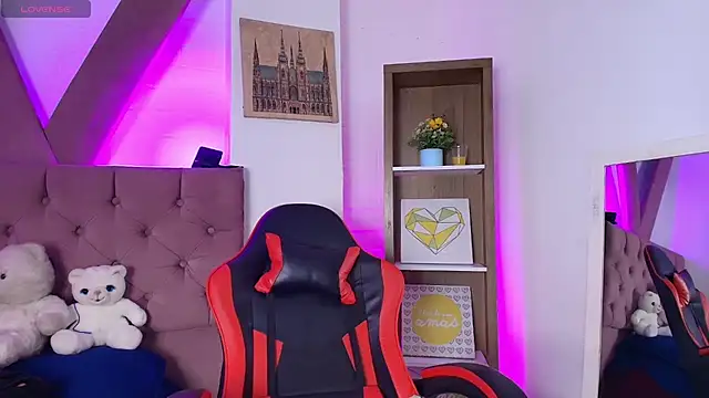 PepperTwink online show from 25, 3, 2026