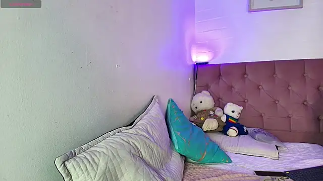 PepperTwink online show from 31, 10, 2025