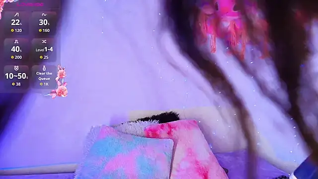 Snapshot of maddie_18 chatting on 9, 10, 2025 maddie 18 online show from 9, 10, 2025