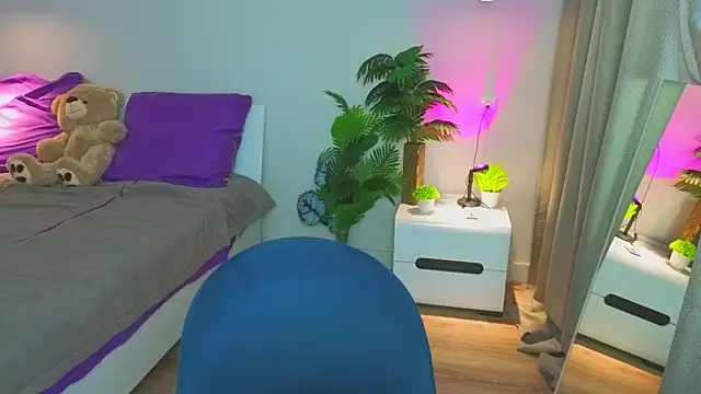 AnitaLamb online show from 19, 12, 2025