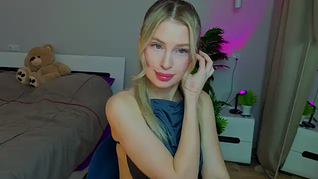 AnitaLamb online show from 30, 11, 2025