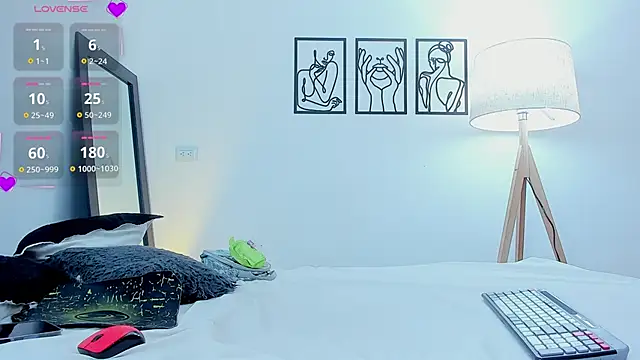 Snapshot of andrea_cherryy chatting on 18, 2, 2026 andrea cherryy online show from 18, 2, 2026