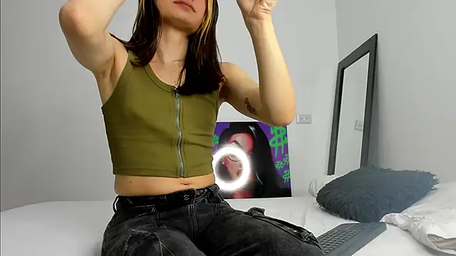 andrea cherryy online show from 15, 11, 2025