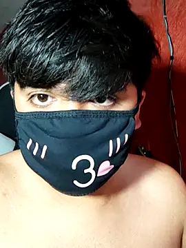 LuisA Femm online show from 20, 2, 2025